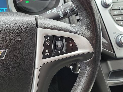 Used 2017 Chevrolet Equinox LT w/ Sport Edition image 18