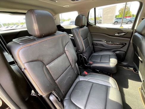 Used 2023 GMC Acadia AT4 w/ Preferred Package AWD/4WD image 15