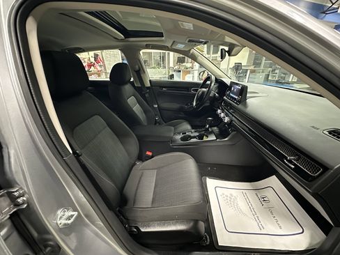 Used 2023 Honda Civic EX image 20
