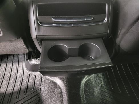 Certified 2023 Cadillac Escalade Sport Platinum image 23