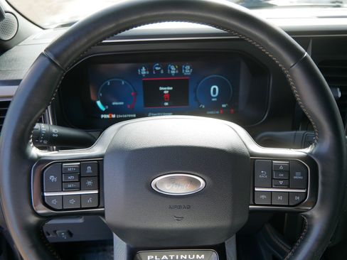 Used 2023 Ford F450 Platinum w/ FX4 Off-Road Package image 25