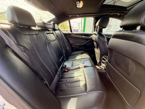 Used 2019 BMW 530i xDrive w/ Convenience Package AWD/4WD image 29