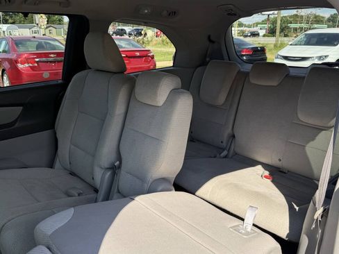Used 2013 Honda Odyssey EX image 12