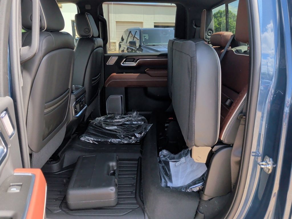 New 2026 GMC Sierra 2500 Denali Ultimate AWD/4WD image 41