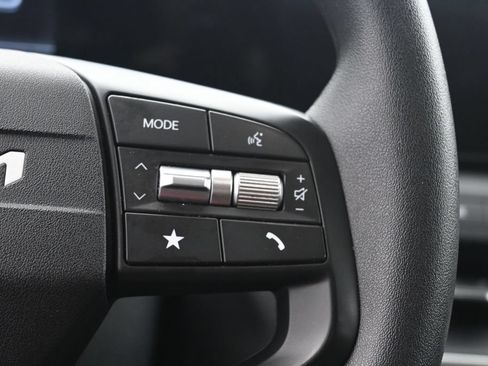 Used 2025 Kia K4 FWD image 19