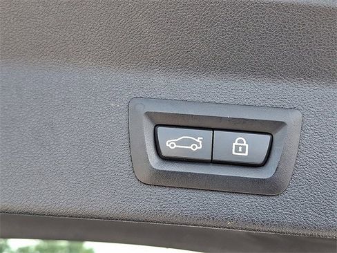 Used 2021 BMW X3 xDrive30i w/ Convenience Package image 29