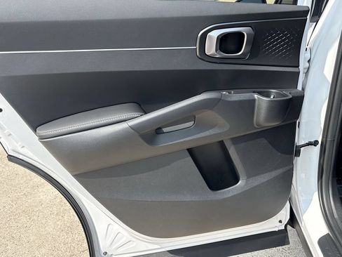 Used 2026 Kia Sorento S w/ S Panoramic Sunroof Package FWD image 22