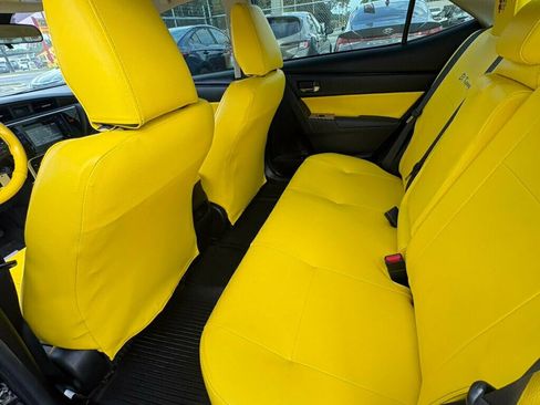 Used 2019 Toyota Corolla SE image 12