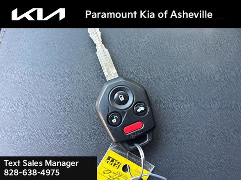 Used 2024 Subaru Outback Premium AWD/4WD image 16