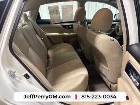 Used 2013 Nissan Altima 3.5 SV w/ Navigation Pkg FWD image 18