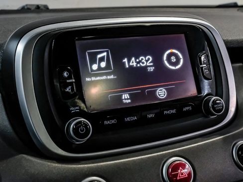 Used 2017 FIAT 500X Trekking image 32