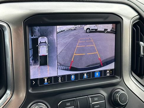 Used 2020 Chevrolet Silverado 2500 LTZ w/ LTZ Plus Package image 19