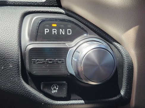 Used 2022 RAM 1500 Laramie RWD image 26