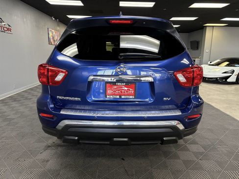 Used 2020 Nissan Pathfinder SV image 8