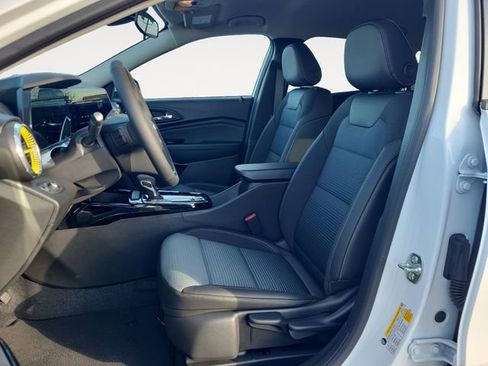 New 2026 Chevrolet Trax LT w/ Driver Confidence Package image 11