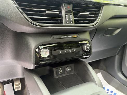 Used 2024 Ford Escape ST-Line w/ Tech Pack #1 AWD/4WD image 36