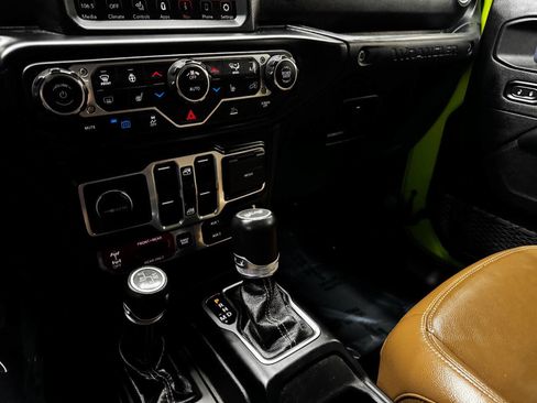 Used 2021 Jeep Wrangler Unlimited Rubicon 4xe w/ Steel Bumper Group image 24