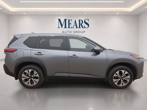 Used 2023 Nissan Rogue SV FWD image 6