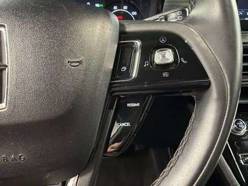 Certified 2022 Lincoln Corsair AWD w/ Equipment Group 101A image 19