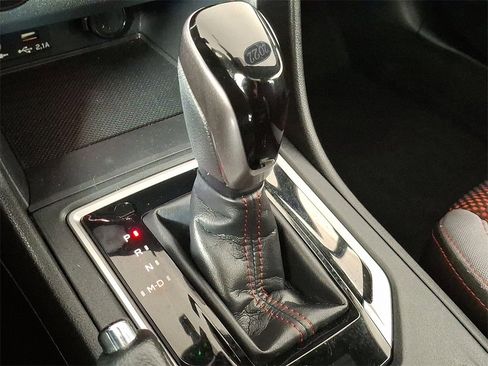 Used 2022 Subaru Impreza 2.0i Sport w/ Popular Package #3 image 17