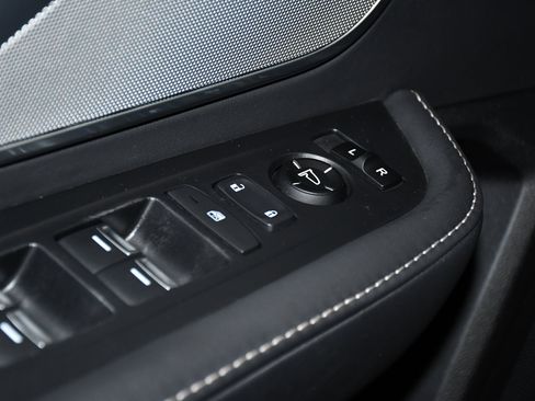 Certified 2024 Acura RDX SH-AWD w/ Technology Package image 32