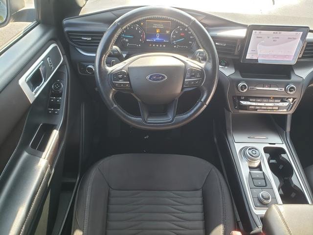 Used 2020 Ford Explorer XLT w/ Comfort Package AWD/4WD image 18