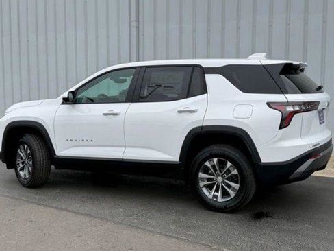 New 2026 Chevrolet Equinox LT FWD image 2