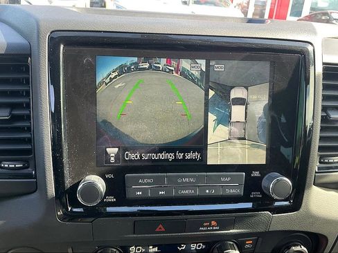 Certified 2022 Nissan Frontier Pro-X image 19