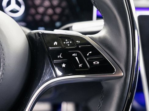 Used 2023 Mercedes-Benz Maybach S 680 4MATIC w/ Manufaktur Leather Package image 13