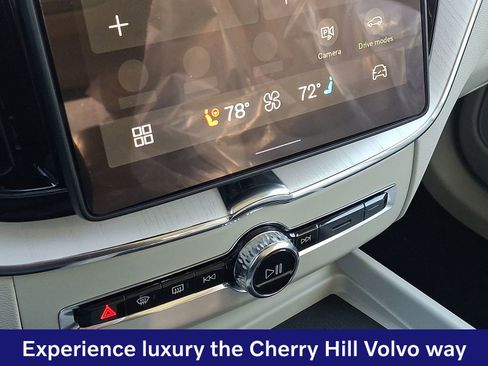 New 2026 Volvo XC60 T8 Ultra w/ Protection Package Premier AWD/4WD image 12