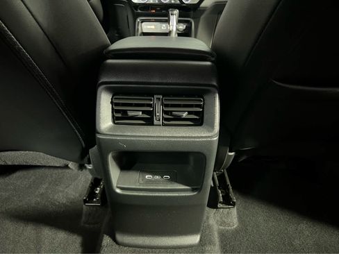 Used 2024 Honda CR-V EX-L image 11