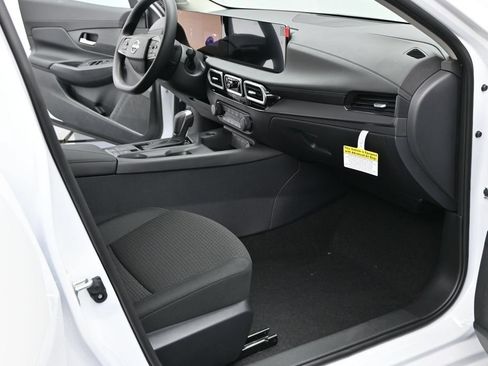 New 2027 Nissan Sentra S w/ Floor Mat Package FWD image 6