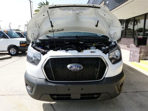 Used 2025 Ford Transit 250 Low Roof w/ Exterior Upgrade Package RWD image 8