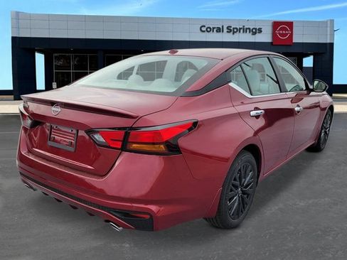 New 2026 Nissan Altima 2.5 SV w/ SV Special Edition Package FWD image 5