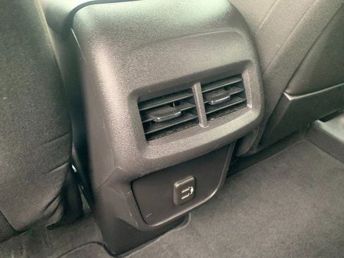 Certified 2024 GMC Terrain SLE FWD image 21