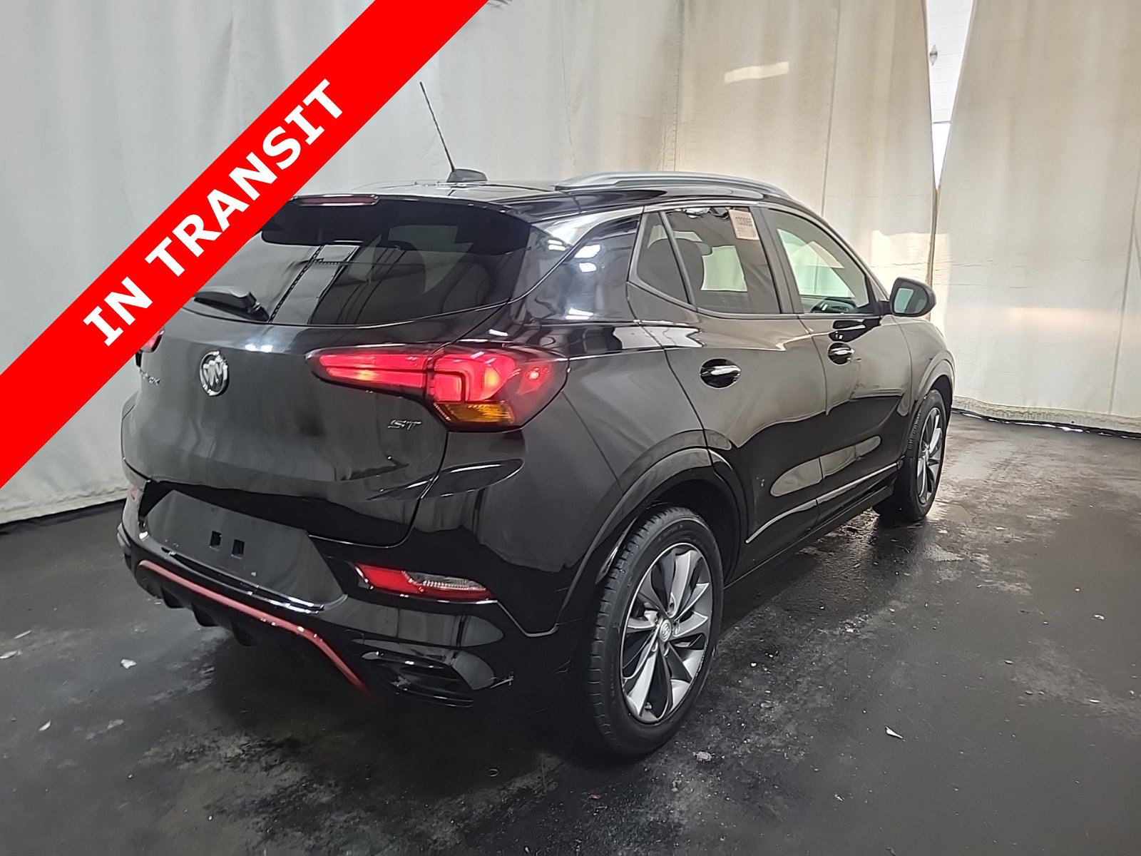 Used 2020 Buick Encore GX Preferred w/ Sport Touring Package FWD image 5