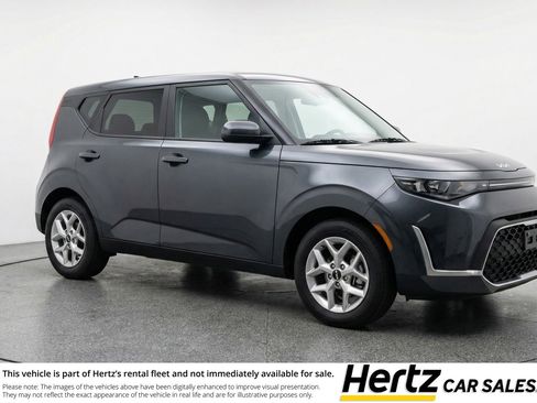 Used 2025 Kia Soul LX w/ LX Technology Package image 1