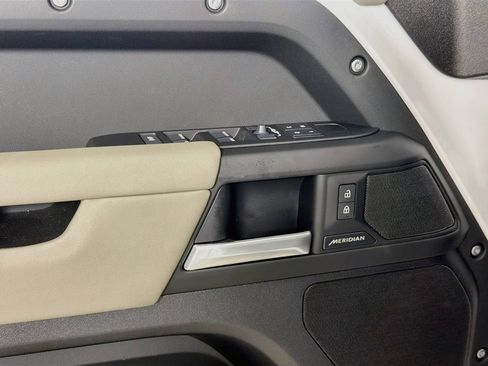 New 2026 Land Rover Defender 110 S AWD/4WD image 18