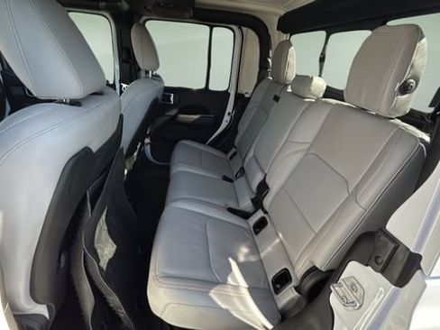 Used 2023 Jeep Gladiator Mojave w/ LED Lighting Group image 20