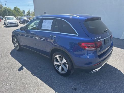 Used 2020 Mercedes-Benz GLC 300 4MATIC image 5