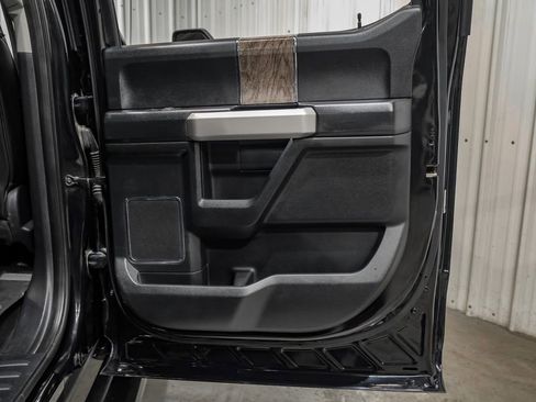 Used 2019 Ford F250 Lariat w/ Lariat Ultimate Package image 49