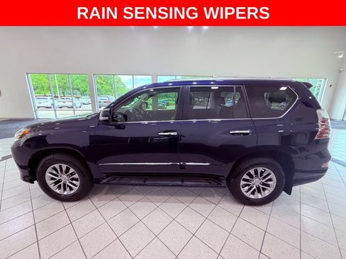 Used 2017 Lexus GX 460 Luxury AWD/4WD image 4