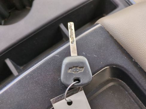 Used 2017 Chevrolet Silverado 1500 LT w/ Texas Edition image 26