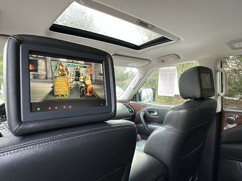 Certified 2019 Nissan Armada Platinum w/ Captain's Chairs Package image 15