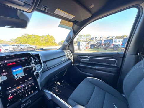 Certified 2025 RAM 1500 Big Horn image 28