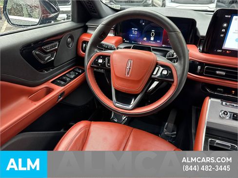 Used 2025 Lincoln Aviator Reserve AWD/4WD image 31