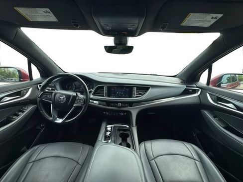 Used 2024 Buick Enclave Premium AWD/4WD image 13