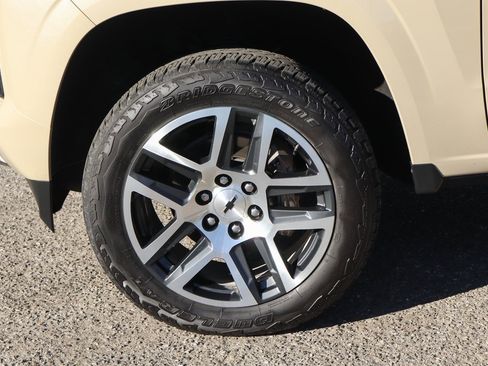 Used 2023 Chevrolet Colorado Z71 w/ Z71 Convenience Package 2 image 50