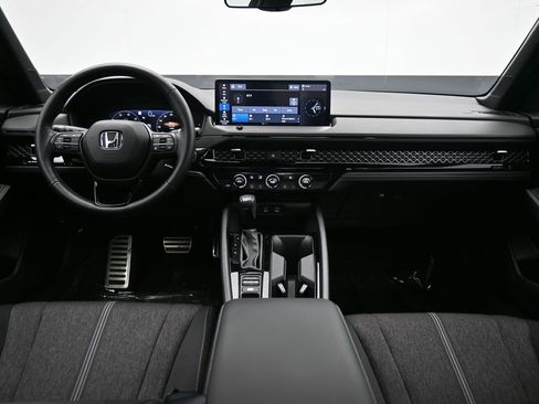 Used 2023 Honda Accord Sport image 41