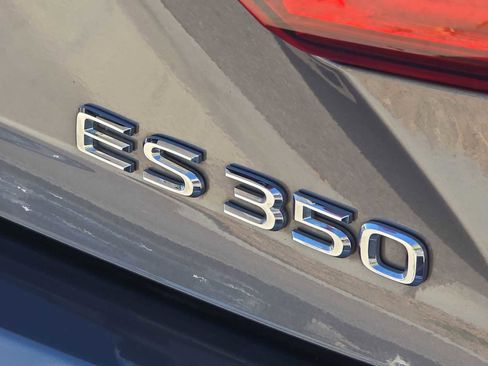 Used 2017 Lexus ES 350 image 11